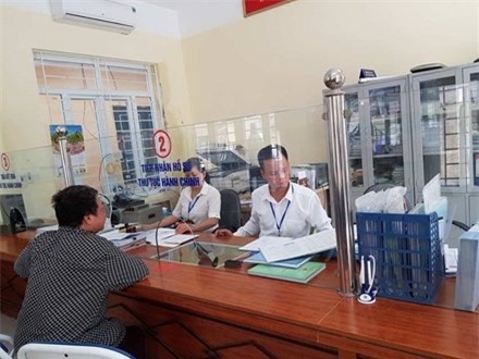 Gây khó cấp giấy chứng tử: Chủ tịch UBND TP. Hà Nội yêu cầu xử lý nghiêm