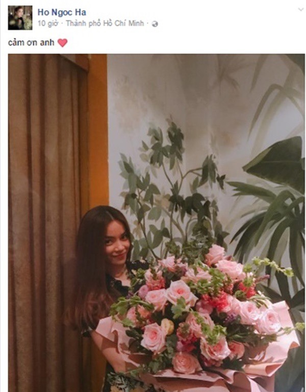 Hồ Ngọc Hà được "người đàn ông bí mật" tặng hoa khiến dân mạng "phát sốt"