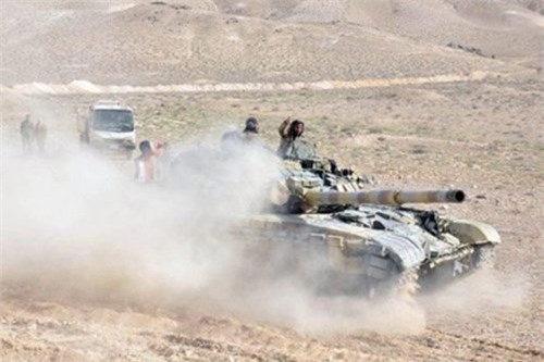 Nga yểm trợ, quân đội Syria đẩy mạnh truy quét IS