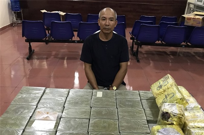 Khám xe trùm ma túy đất Cảng, phát hiện thêm 32 bánh heroin