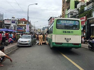 Mở cửa ôtô khiến cô gái chết thảm: Nạn nhân sắp làm đám hỏi