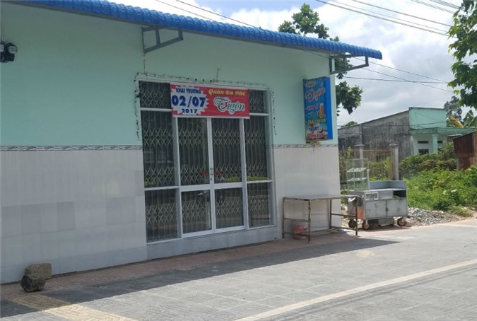 Xích mích với trung úy công an, người đàn ông bị chém trọng thương