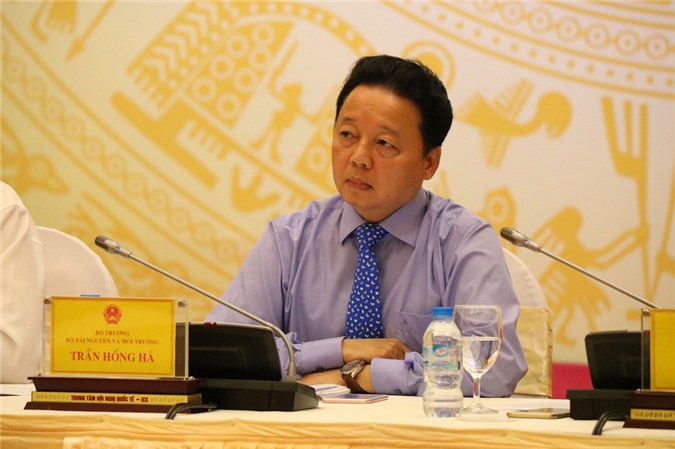 Bộ trưởng TN&MT nói về vụ nhận chìm bùn thải ở biển Vĩnh Tân