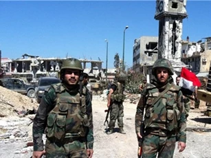 Syria "chọc thủng" tuyến phòng thủ, IS khốn đốn ở Đông Hama