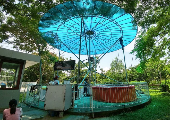 Đứt cáp trò chơi siêu nhún ở Hồ Mây, 1 du khách nhập viện