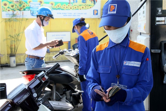 Giá xăng có thể tăng mạnh từ chiều nay