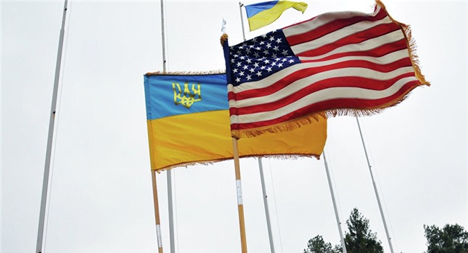 Mỹ can thiệp quân sự ở Ukraine, phương Tây thấy "mùi nguy hiểm"?