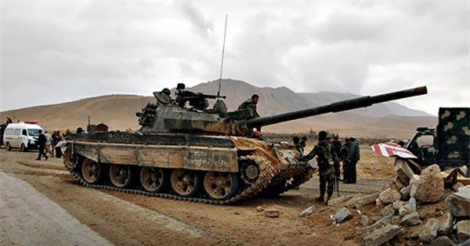 Đụng độ dữ dội với quân đội Syria ở Raqqa, IS chết la liệt