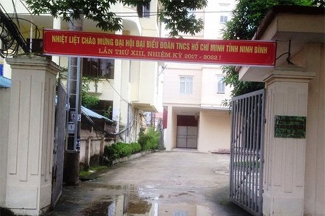 Giám đốc Sở KH&CN Ninh Bình xô xát lái xe vì đi sai đường