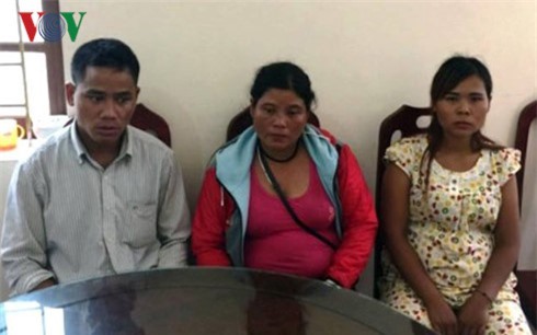 Tài xế taxi nhanh trí chặn đứng vụ bán 2 trẻ em sang Trung Quốc