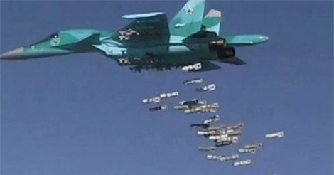 Nga oanh kích Đông Homs, "thổi bay" loạt xe tăng của IS