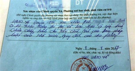 Hé lộ nguyên nhân chủ tịch xã ở Hà Nội phê xấu vào lý lịch tân sinh viên