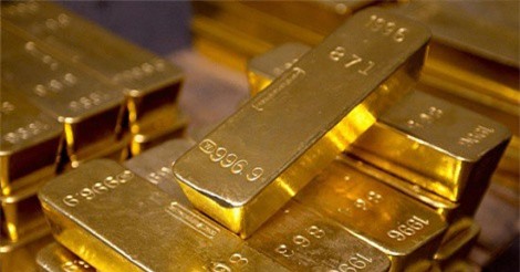 Trong nỗi lo sợ, giá vàng kỳ vọng lập đỉnh mới