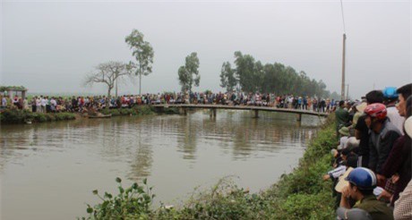 Bị nhóm côn đồ truy sát, nam thanh niên nhảy sông chết đuối