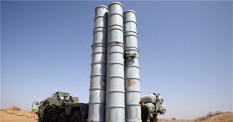 S-300 và S-400 của Nga sẵn sàng bắn kẻ thù trên bầu trời Syria