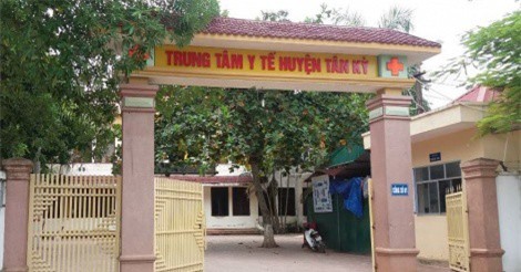 Trị mụn ở góc hàm, người phụ nữ tử vong