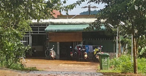 Bé gái 8 tuổi bị "cô giáo" dạy thêm đánh bầm tím mông