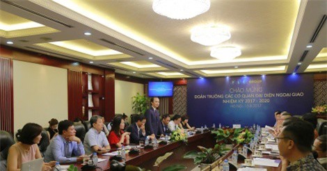 Tập đoàn FLC gặp mặt các Trưởng cơ quan đại diện Việt Nam tại nước ngoài