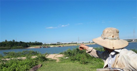 Quảng Nam: Tạm dừng hoạt động hai mỏ cát do người dân phản ánh