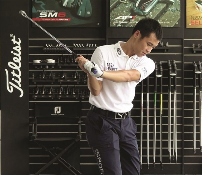 “Đừng khép nách”