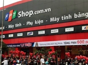 Mỗi ngày FPT Shop thu về 5,5 tỷ từ bán hàng trực tuyến