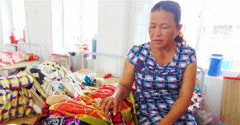 Sản phụ chuyển dạ ngay trên taxi, tài xế nhanh trí thành "bà đỡ" 