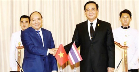 Thủ tướng Nguyễn Xuân Phúc bắt đầu chuyến thăm chính thức Vương quốc Thái Lan