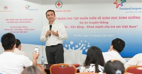 Giáo dục dinh dưỡng, phát triển thể lực cho trẻ em