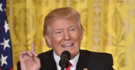 Nghị sĩ Mỹ bị điều tra vì muốn ông Trump bị ám sát