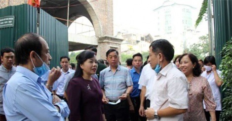 Dịch sốt xuất huyết: Bộ trưởng Bộ Y tế trực tiếp thị sát 