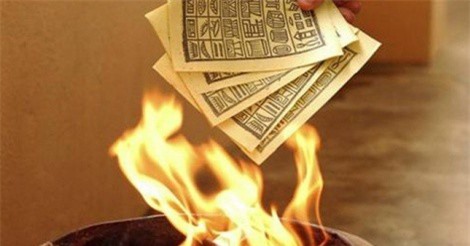 Tháng cô hồn và những điều kiêng kị nên tránh