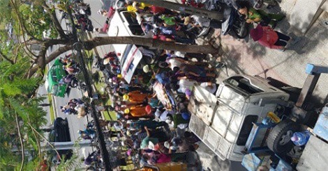 Lắp biển quảng cáo, 3 người bị điện cao thế giật bỏng nặng