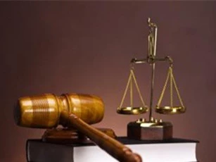 Ký lệnh tạm giam sai quy định, 2 cán bộ Công an tỉnh bị kỷ luật