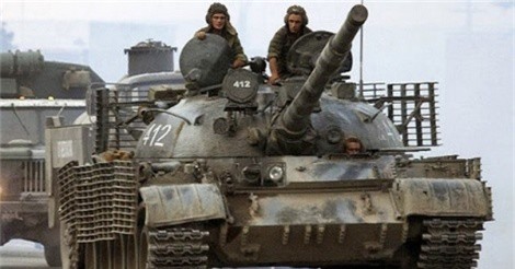 Quân đội Syria tung xe tăng hiện đại ra chiến trường đánh IS