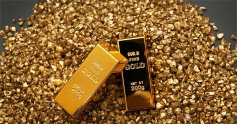 Vàng thế giới rời đỉnh kéo giá vàng trong nước đi xuống