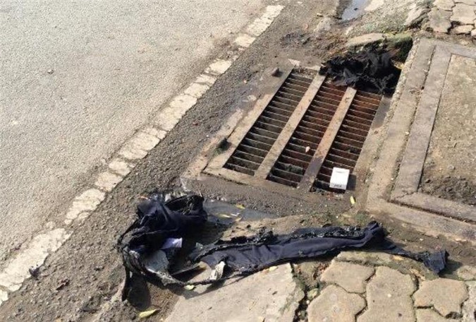 Bỏ lại con thơ trước nhà bố mẹ vợ, nam thanh niên tẩm xăng tự thiêu