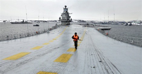 Nga tiết lộ thời điểm đóng tàu sân bay mới