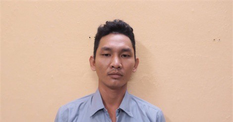 Hàng loạt ô tô Grab bị đập phá: Tạm giữ bảo vệ 