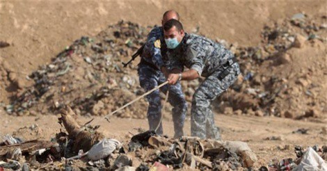 Iraq: Kinh hoàng phát hiện mồ chôn 500 nạn nhân của IS gần Mosul