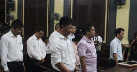 Nhập thuốc ung thư giả: Bác sĩ nhận tiền hoa hồng có tội?