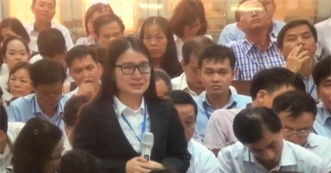 Xét xử vụ án OceanBank: "Kiều nữ" của Hà Văn Thắm khóc nức nở 