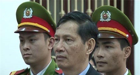 Khởi tố nguyên Chủ tịch Vinashin Phạm Thanh Bình