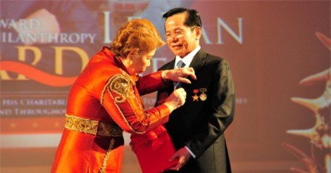 Madame Nga được vinh danh vào The Asia Pacific Golf Hall Of Fame