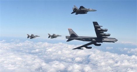 Triều Tiên thử tên lửa, Hàn Quốc lập tức ném bom dữ dội 