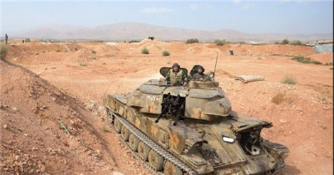 Nga: Quân đội Syria diệt IS bằng xe bọc thép sát thương