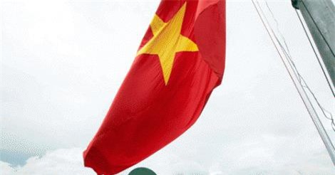 Dân bản Lô Lô Chải góp sức dựng cột cờ Lũng Cú