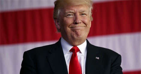 Nhà Trắng: Đóng cửa Lãnh sự quán Nga, Trump "bỏ qua" Putin