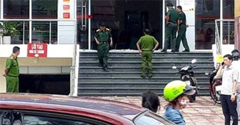 Táo tợn dùng vật nghi lựu đạn cướp ngân hàng ở Đồng Nai 