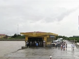 Phà Đình Vũ ngừng hoạt động, người lao động sẽ đi về đâu?