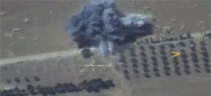 Hình ảnh chiến đấu cơ Nga dội bom phá nát đoàn xe IS ở Syria